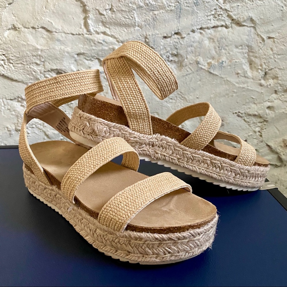 LIKE NEW Esprit Gigi Espadrille Platform Sandals